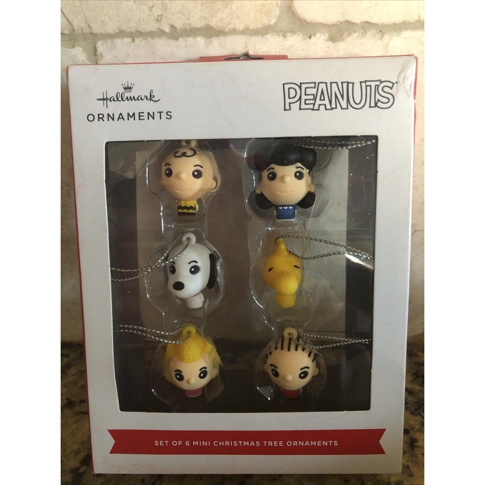 Hallmark‎ Peanuts Gang Set of 6 Mini Christmas Tree Ornaments New